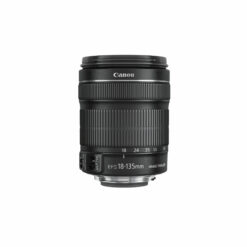 Canon EF-S 18-135mm f/3.5-5.6 IS USM