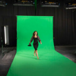 Manfrotto Chromakey Curtain 3 x 7m Green - Image 2