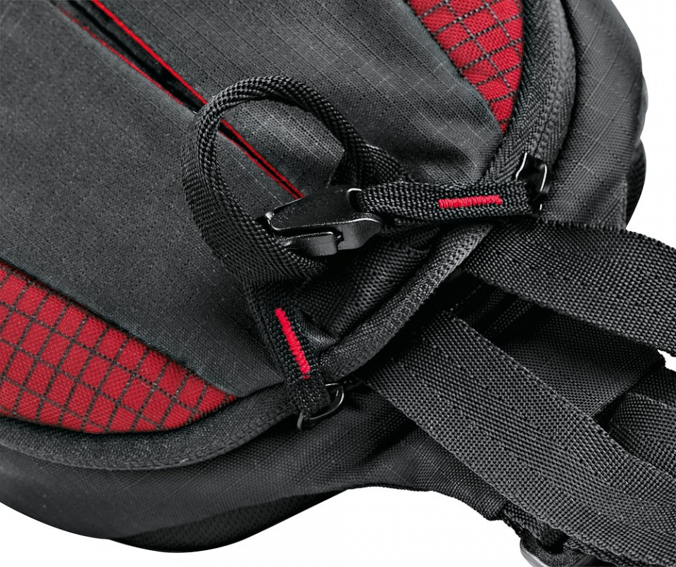 Manfrotto Fasttrack-8 PL; Sling Bag - Image 3