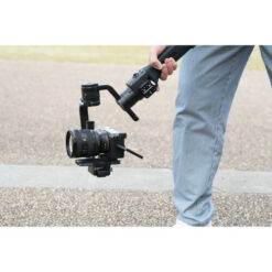 Sony FE 20-70mm F4 G Full Frame Standard Zoom Lens - Image 7